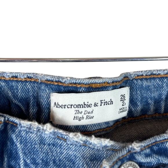 Abercrombie & Fitch The Dad High Rise Straight Leg Jeans Size 26 2 Medium Wash - Picture 4 of 8